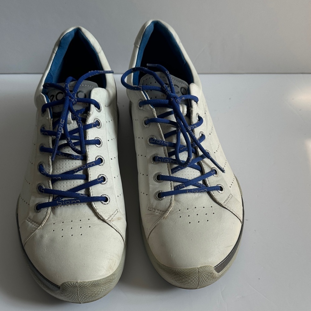 Ecco White Leather Athletic Shoes with Blue Laces